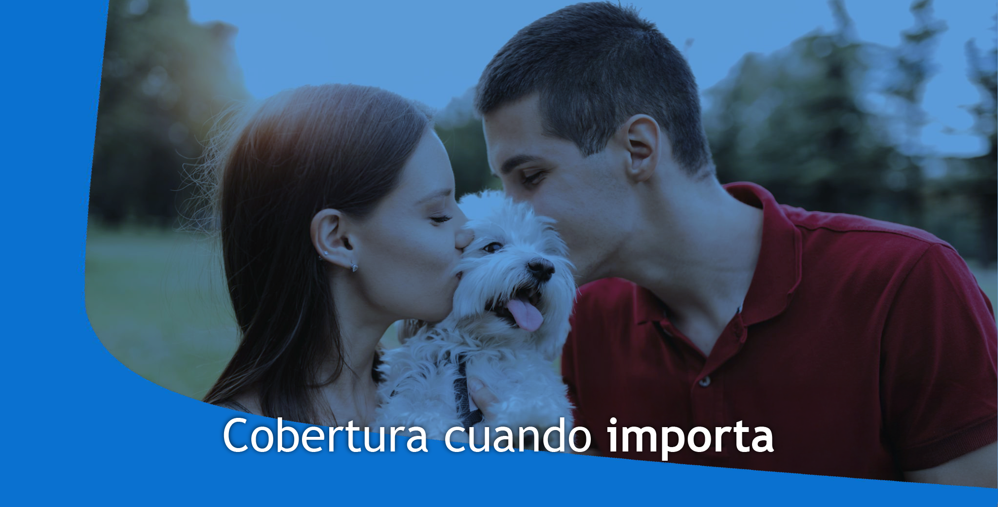 Pareja_exterior_mascota_Saludsa